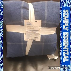 SIMPLY ESSENTIAL 3 PC THROW BUNDLE